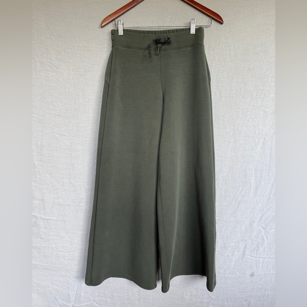 Spanx AirEssentials Wide Leg Olive Green Drawstring Pants Petite Small